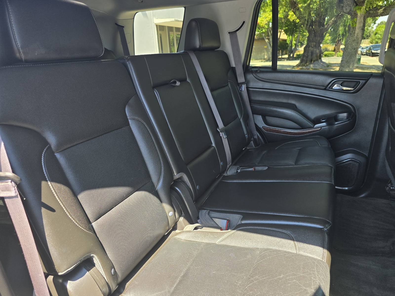 Used 2015 GMC Yukon SLT AWD/4WD image 23
