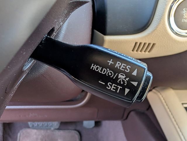 Used 2017 Lexus ES 350 w/ Premium Package image 37