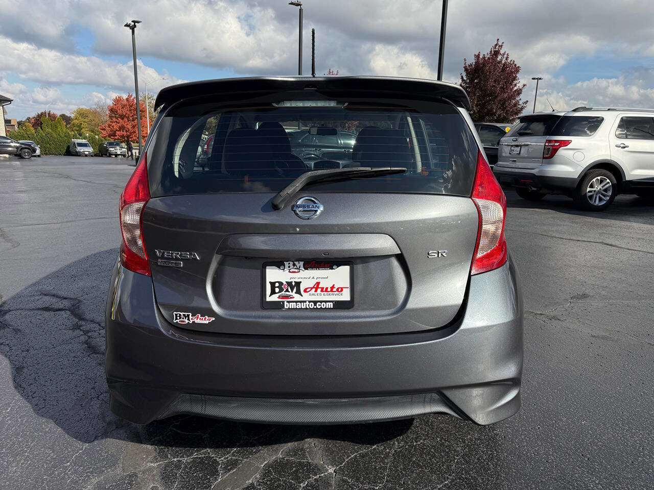 Used 2018 Nissan Versa Note SR image 6