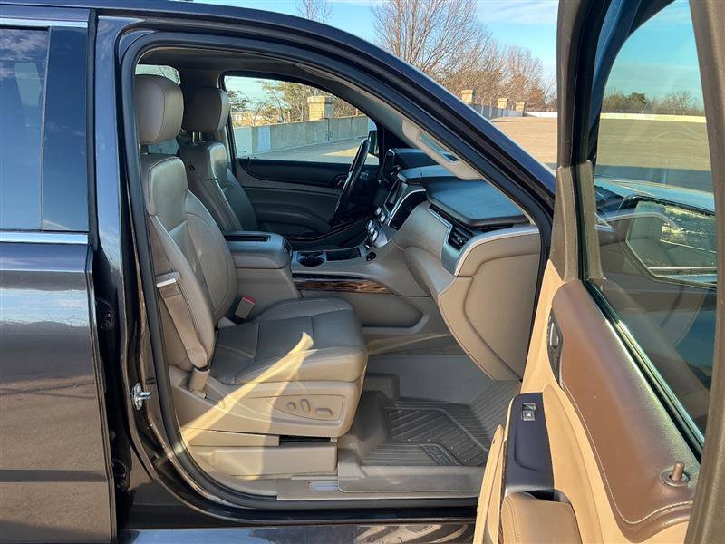 Used 2016 GMC Yukon XL SLT w/ Open Road Package image 38