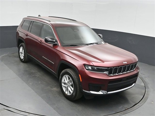 New 2025 Jeep Grand Cherokee L Laredo image 38