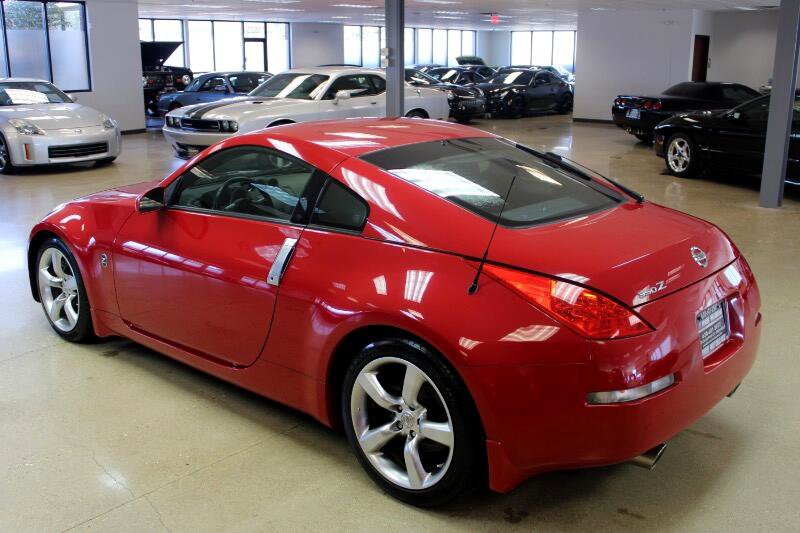 Used 2006 Nissan 350Z Base w/ (N93) Cargo Convenience Pkg image 5