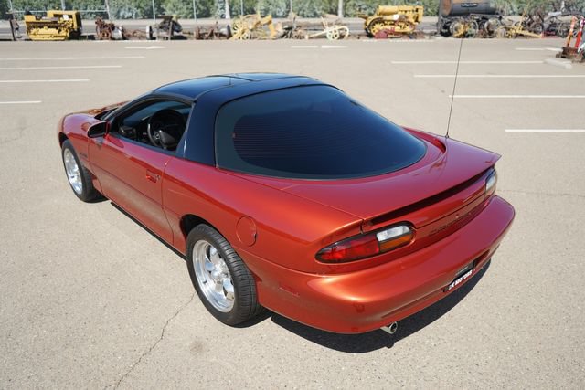Used 2002 Chevrolet Camaro Z28 w/ Preferred Equipment Group 2 RWD image 17