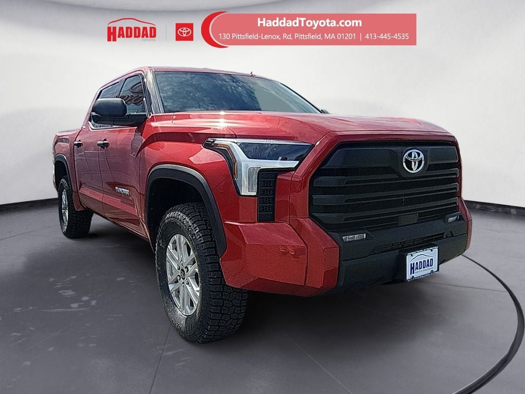 Used 2023 Toyota Tundra SR5 w/ SR5 Convenience Package AWD/4WD image 8
