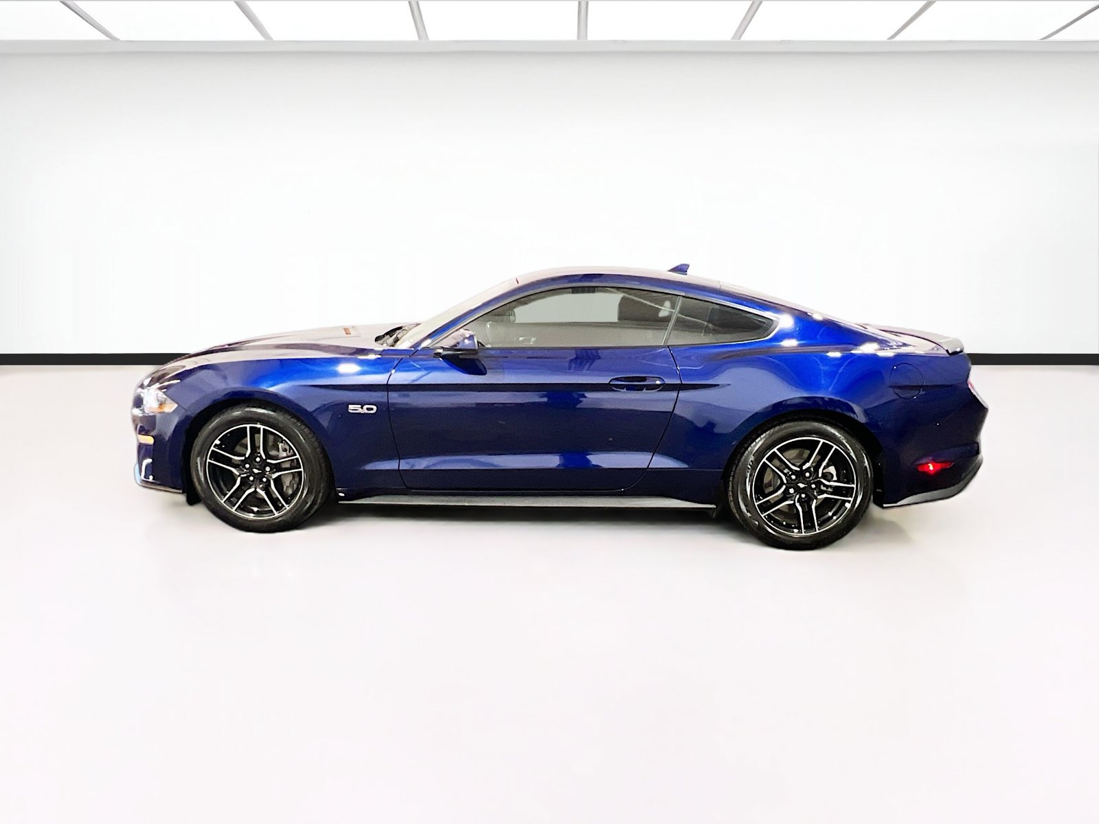 Used 2020 Ford Mustang GT RWD image 21