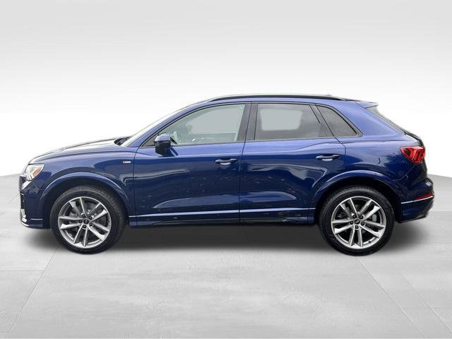 Certified 2024 Audi Q3 2.0T Premium Plus AWD/4WD image 4