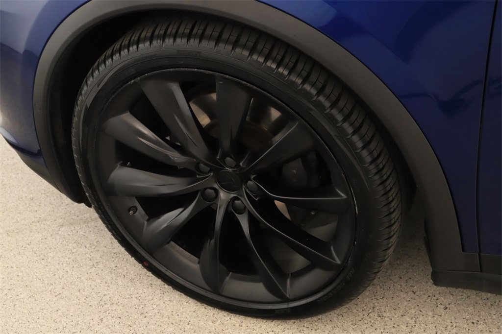 Used 2020 Tesla Model X Long Range image 31