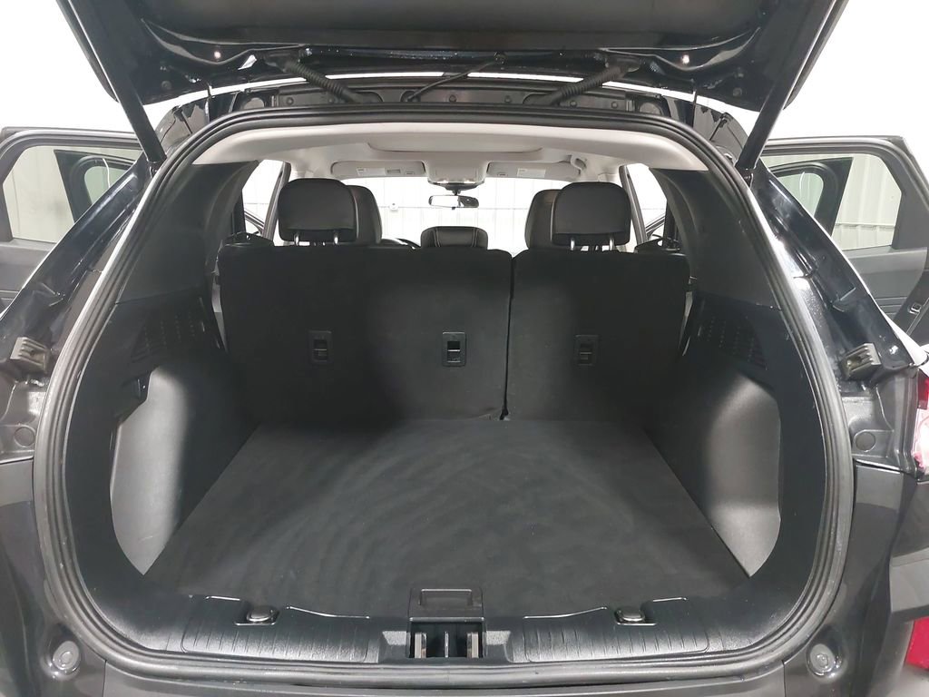 Used 2022 Ford Escape SEL w/ Technology Package image 12