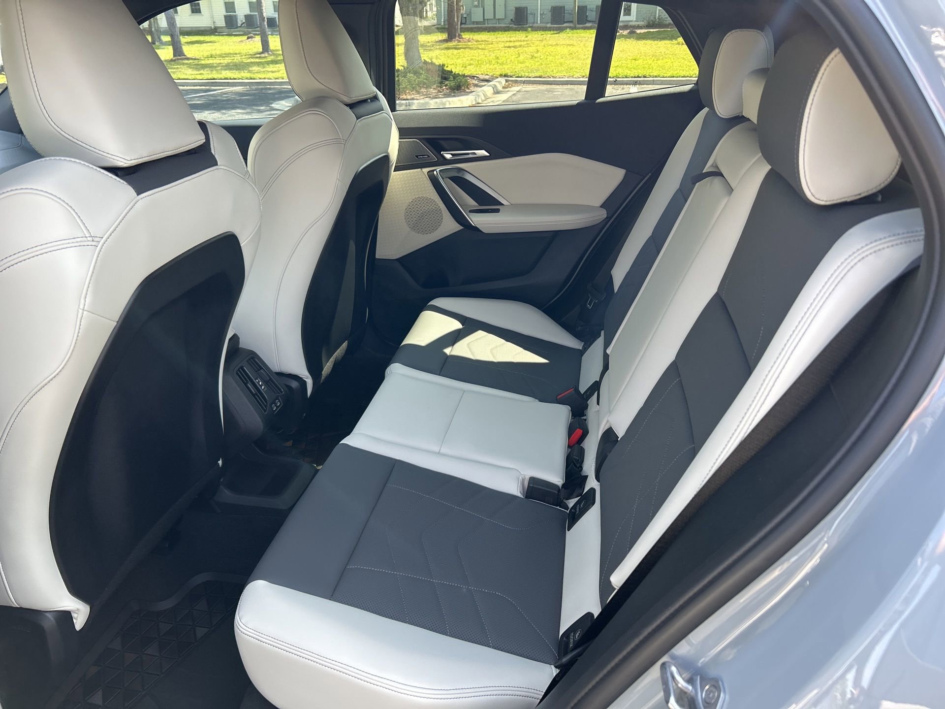 Used 2026 BMW X2 xDrive28i w/ Technology Package image 6