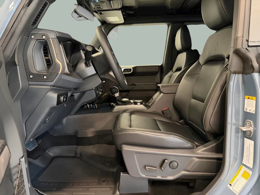 New 2025 Ford Bronco Badlands w/ Sasquatch Package AWD/4WD image 11
