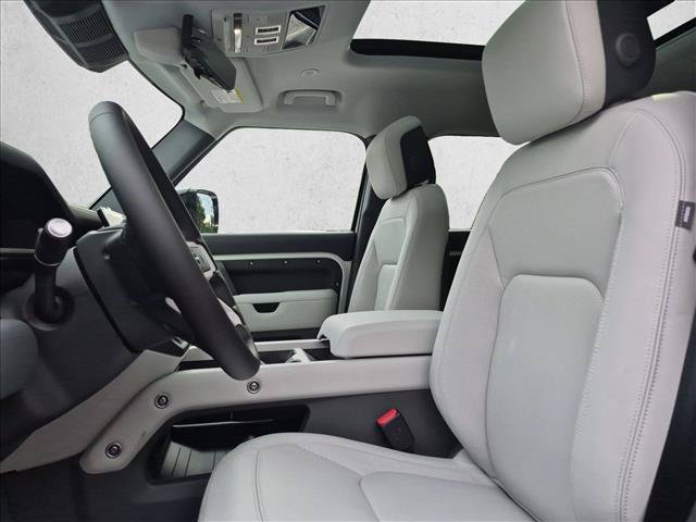 New 2026 Land Rover Defender 110 X-Dynamic SE AWD/4WD image 21