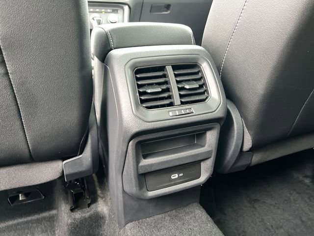 Used 2022 Volkswagen Taos SE image 23