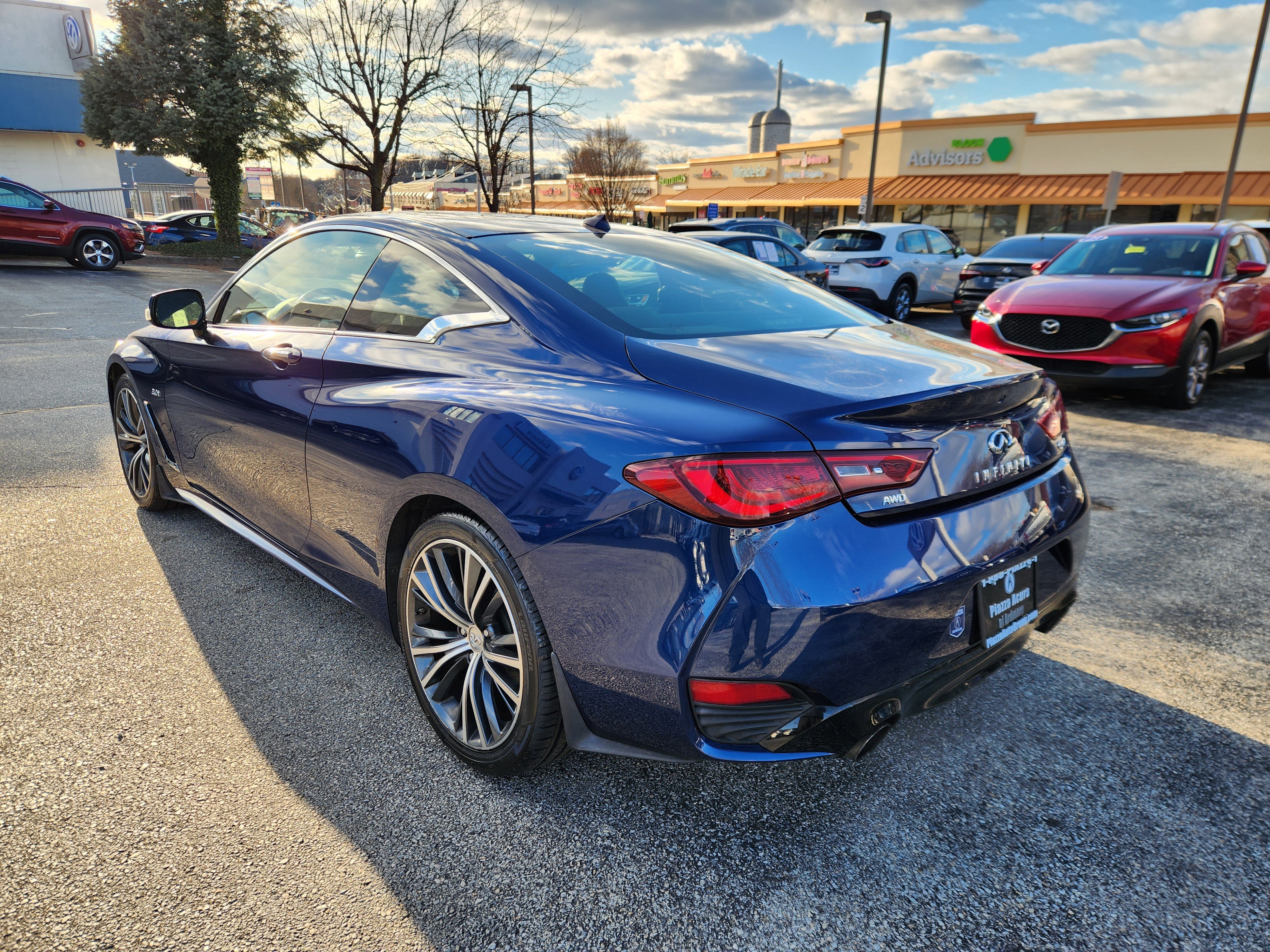 Used 2017 INFINITI Q60 w/ Premium Plus Package 3.0T image 3