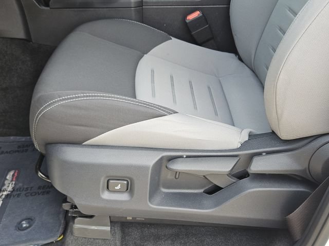 Used 2025 Toyota Tacoma TRD Sport AWD/4WD image 24