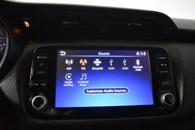 Used 2021 Nissan Kicks SV image 18