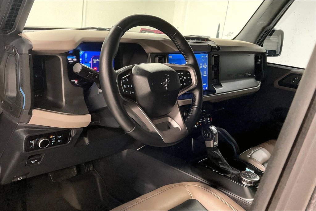 Used 2024 Ford Bronco Wildtrak AWD/4WD image 16