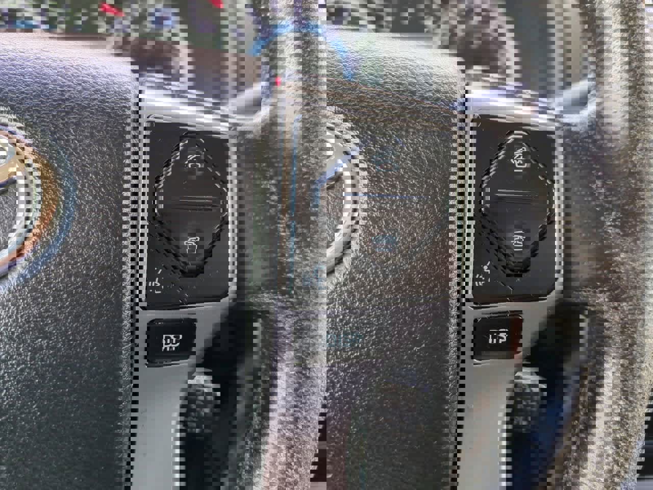 Used 2014 Toyota 4Runner SR5 Premium RWD image 26