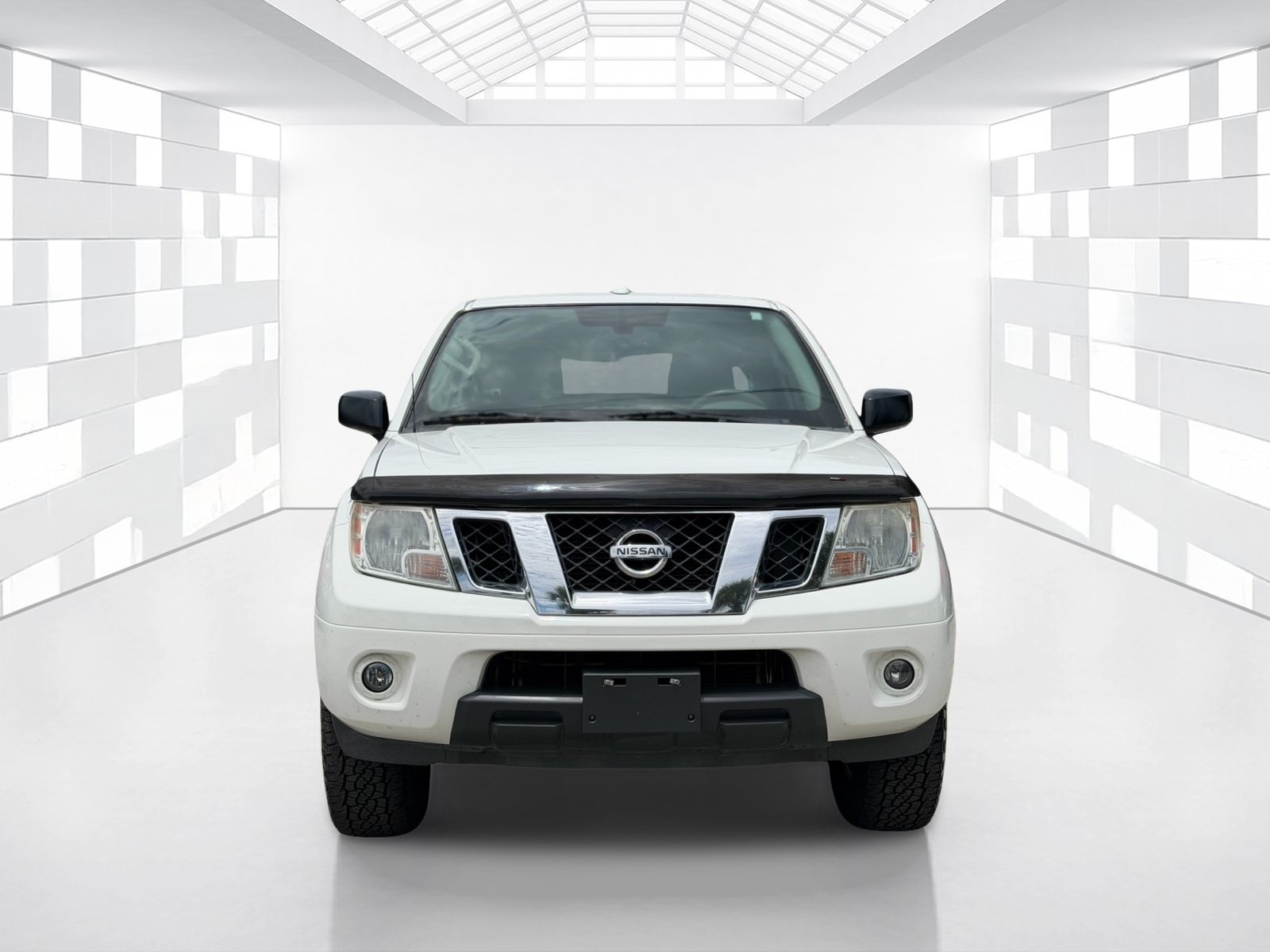 Used 2017 Nissan Frontier SV w/ SV Value Truck Package RWD image 2