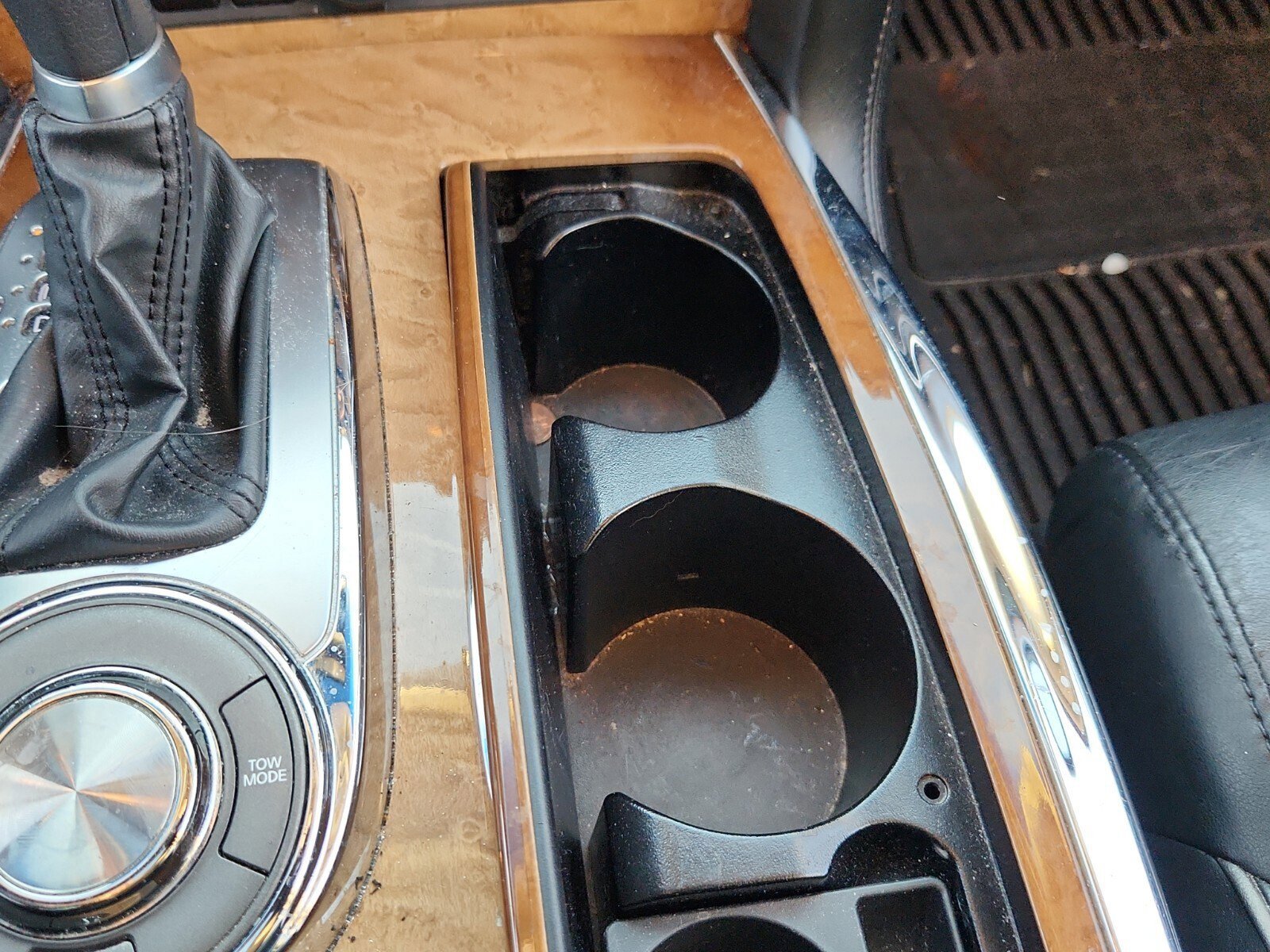 Used 2012 INFINITI QX56 2WD w/ Theater Pkg image 17