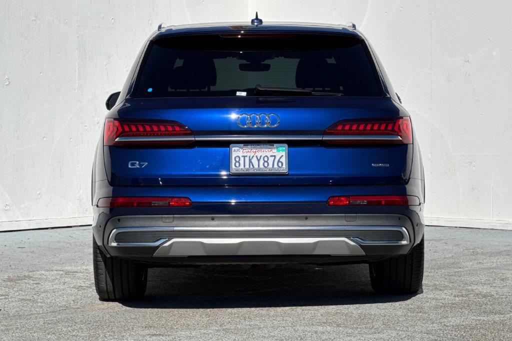 Used 2020 Audi Q7 3.0T Prestige w/ Prestige Package AWD/4WD image 4