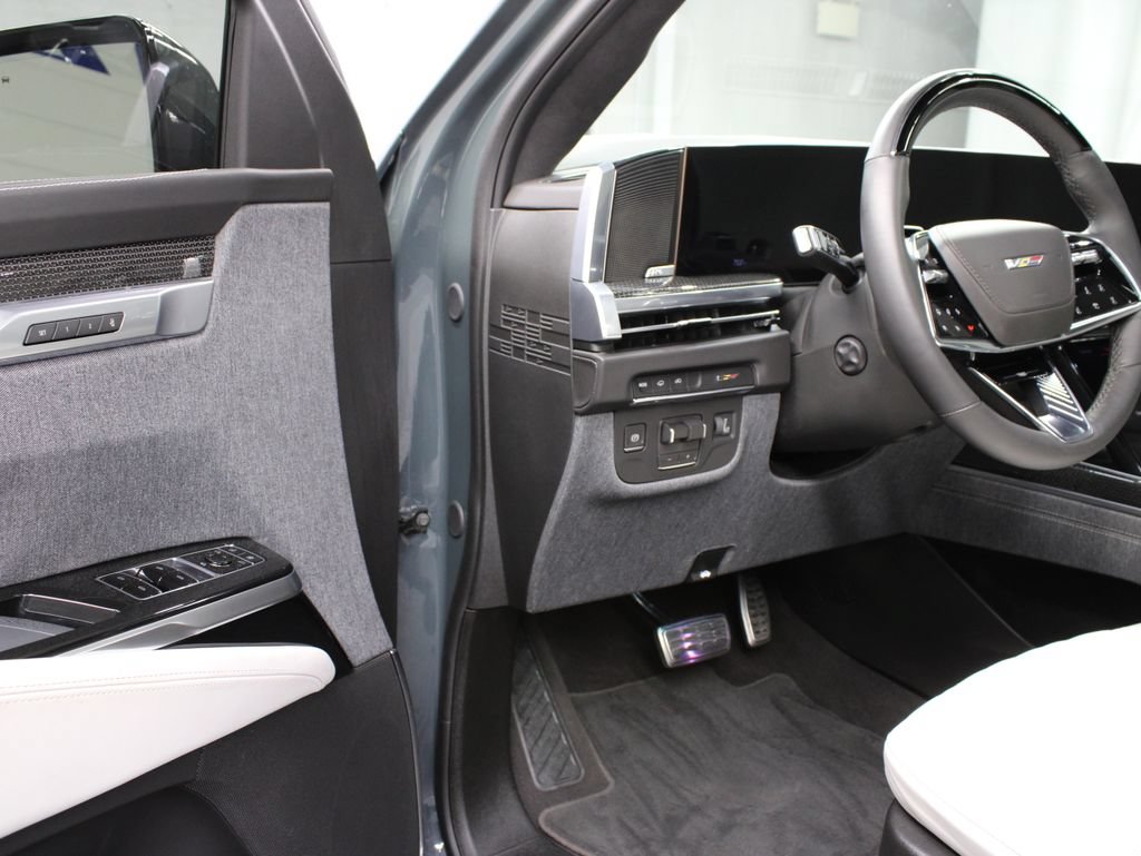 Used 2026 Cadillac Escalade V AWD/4WD image 70