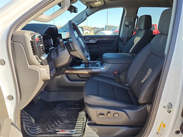 New 2026 Chevrolet Silverado 1500 LT Trail Boss w/ LPO, Dark Essentials Package image 11