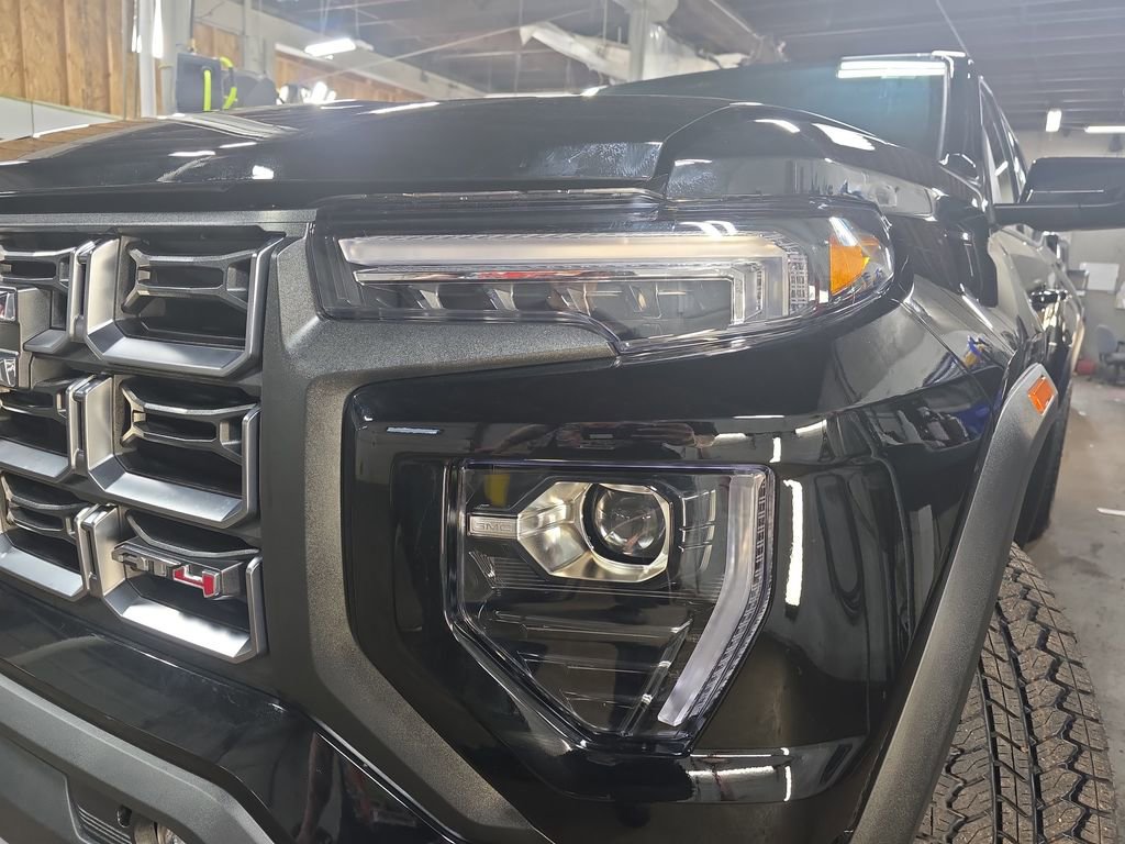 New 2026 GMC Canyon AT4 AWD/4WD image 29