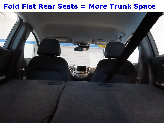 Used 2023 Chevrolet Malibu LT image 32