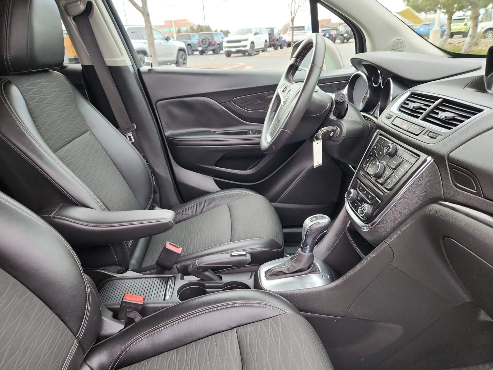 Used 2015 Buick Encore FWD image 19