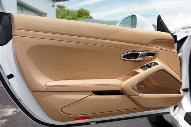 Used 2017 Porsche 911 Carrera image 33