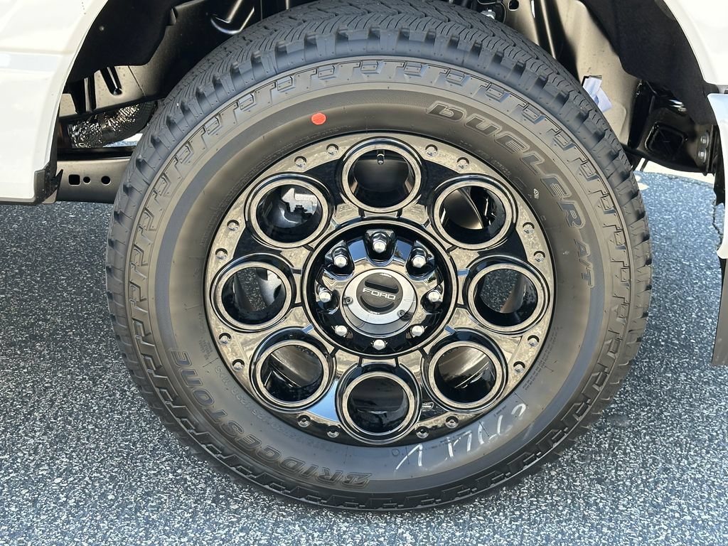 New 2026 Ford F250 XLT w/ XLT Premium Package AWD/4WD image 15