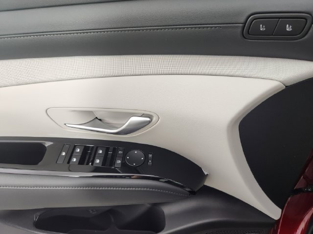 New 2026 Hyundai Tucson Limited AWD/4WD image 9