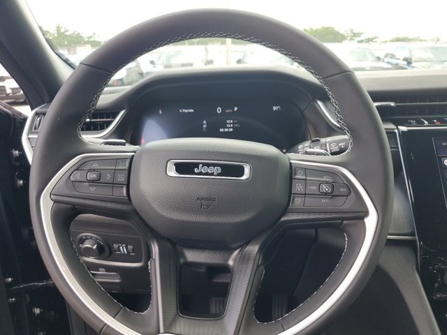 New 2024 Jeep Grand Cherokee L Altitude RWD image 15