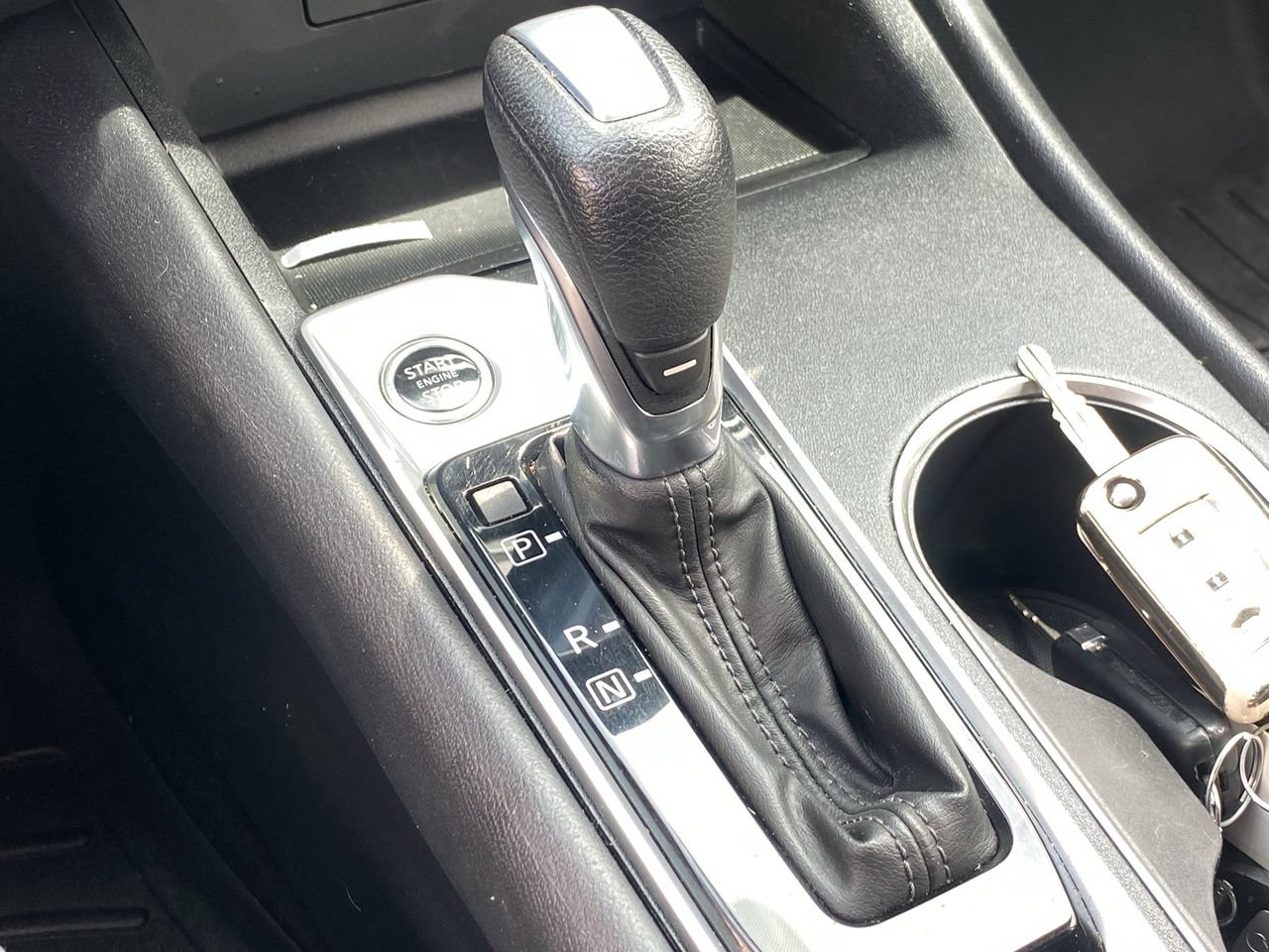 Certified 2022 Nissan Altima 2.5 SV FWD image 9