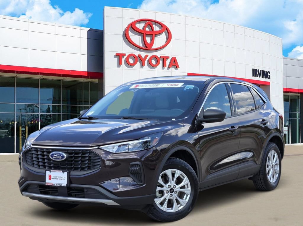 Used 2023 Ford Escape Active