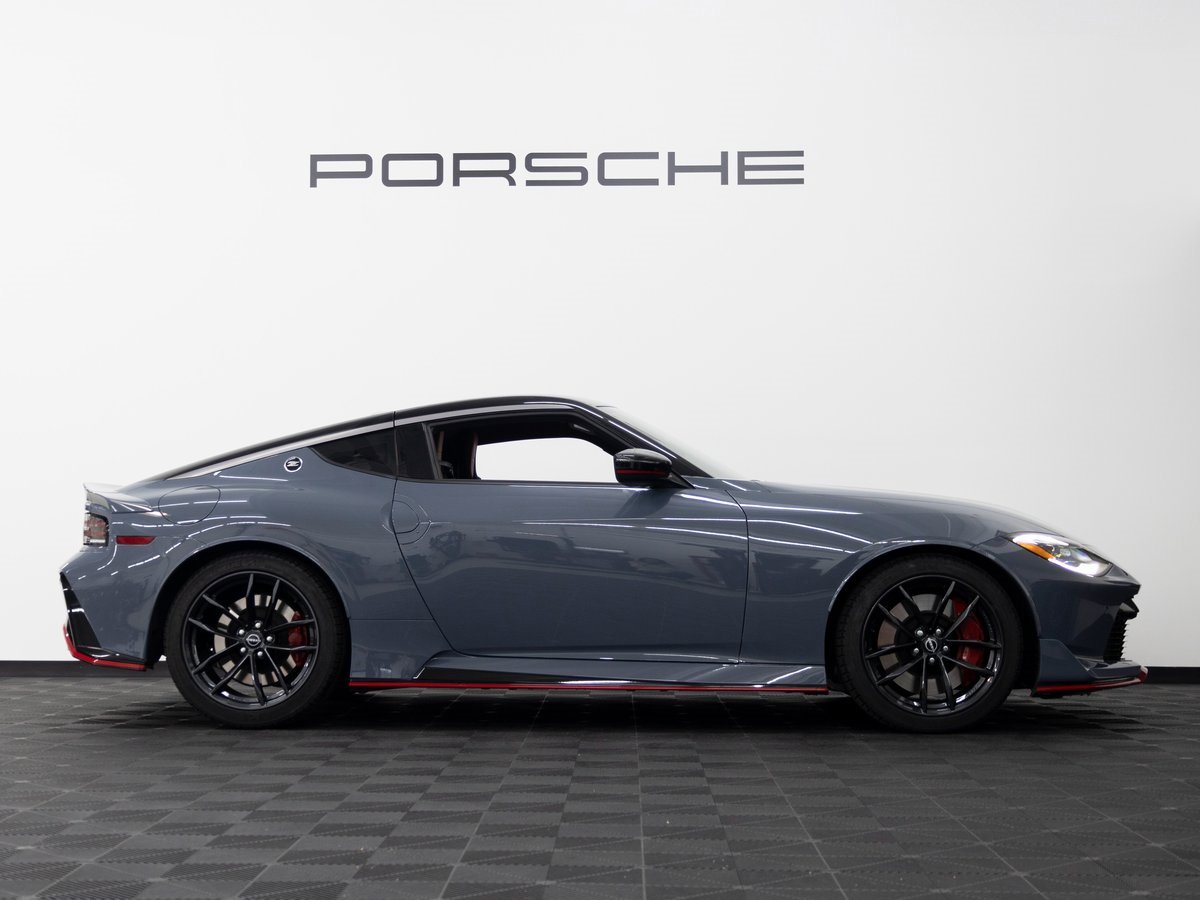 Used 2024 Nissan Z NISMO w/ Floor Mat Package image 8