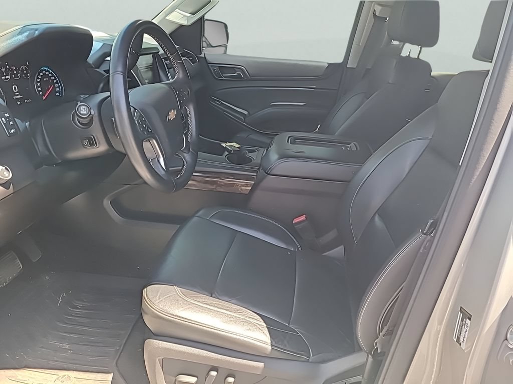 Used 2017 Chevrolet Tahoe LT w/ LT Signature Package AWD/4WD image 11