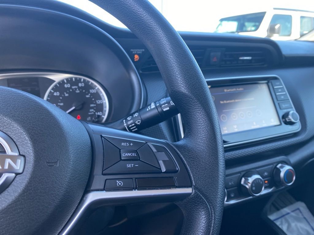 Used 2022 Nissan Kicks S image 22