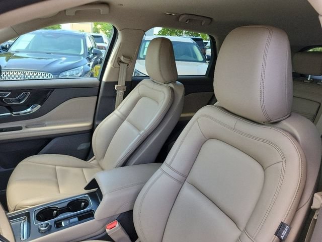 Certified 2024 Lincoln Corsair FWD image 10