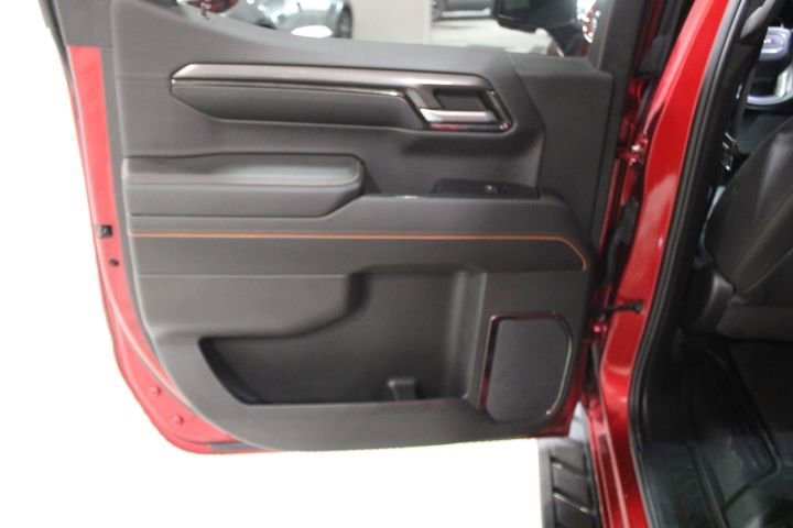 Used 2024 GMC Sierra 1500 AT4 w/ Technology Package image 22