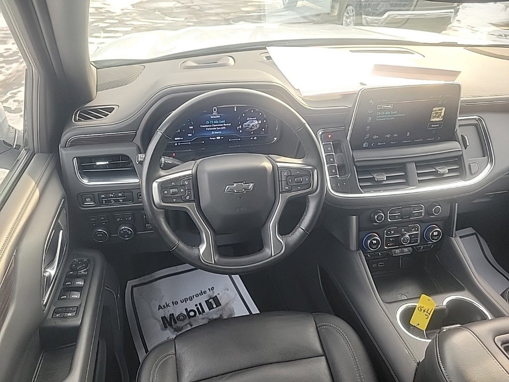 Used 2024 Chevrolet Suburban Z71 w/ Luxury Package image 7