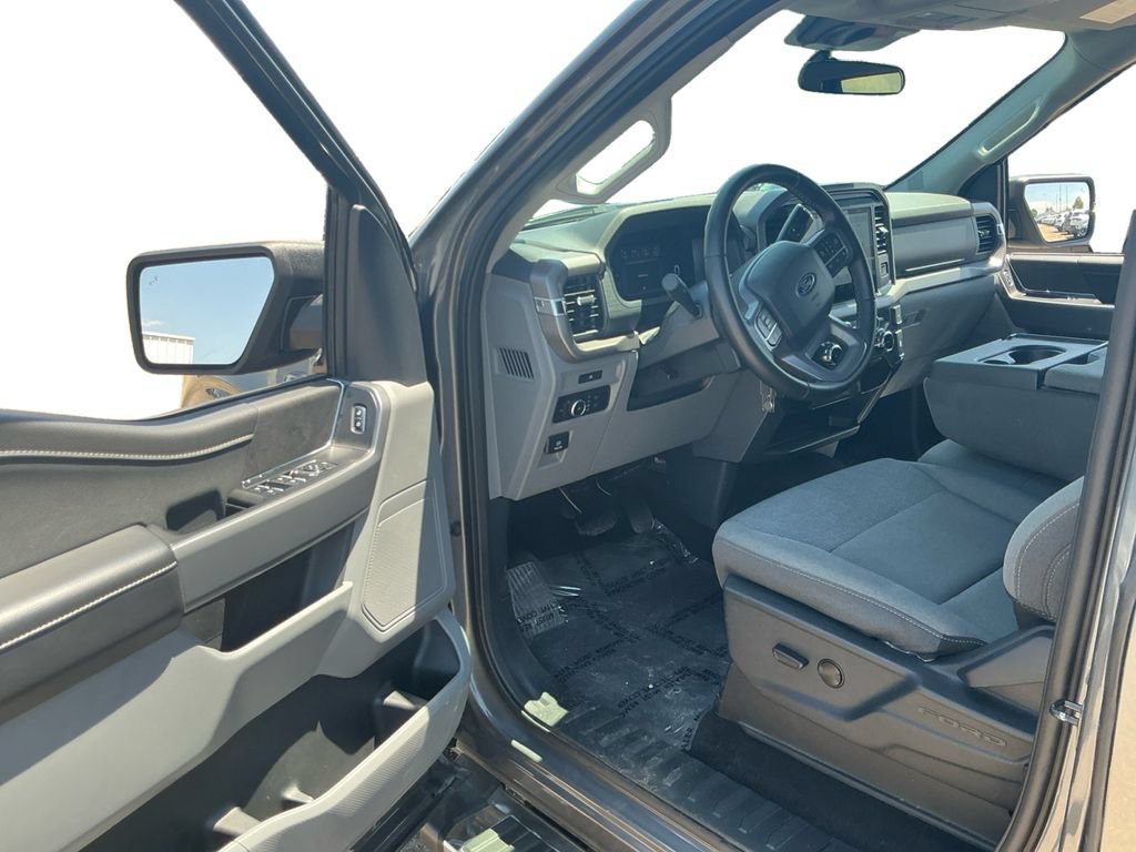 Used 2025 Ford F150 XLT w/ Equipment Group 301A Standard AWD/4WD image 24