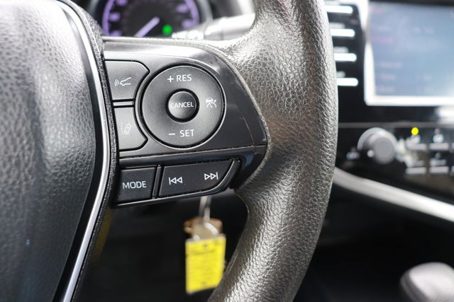 Used 2020 Toyota Camry LE FWD image 19
