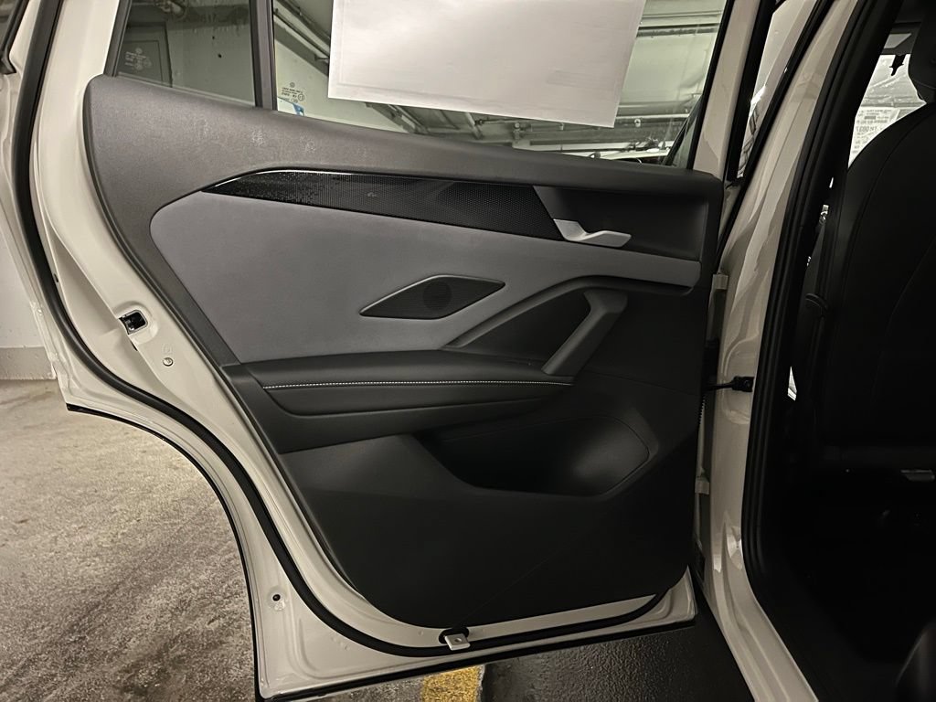 New 2026 Volkswagen Tiguan SE R-Line FWD image 22