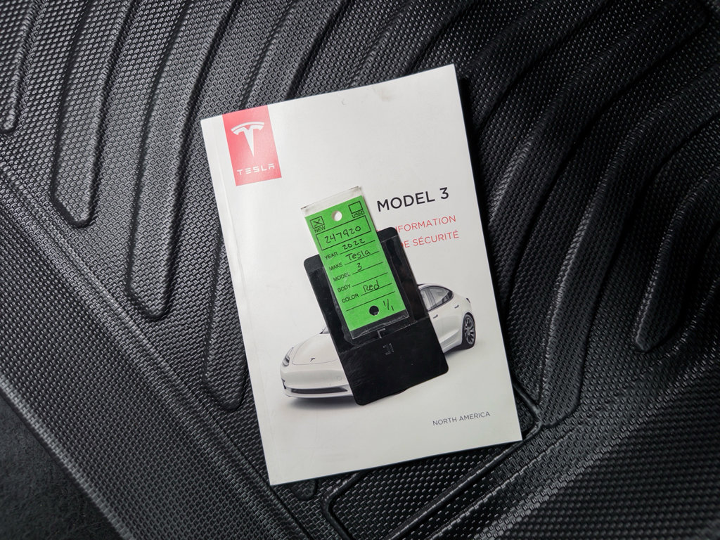 Used 2022 Tesla Model 3 Performance image 21