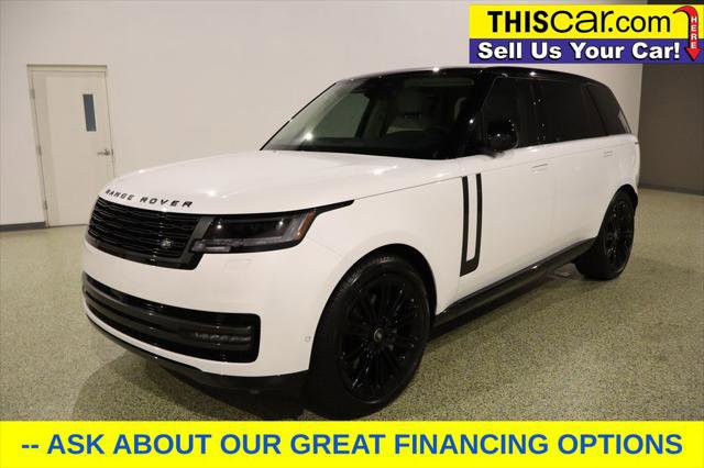 Used 2024 Land Rover Range Rover Long Wheelbase SE image 3