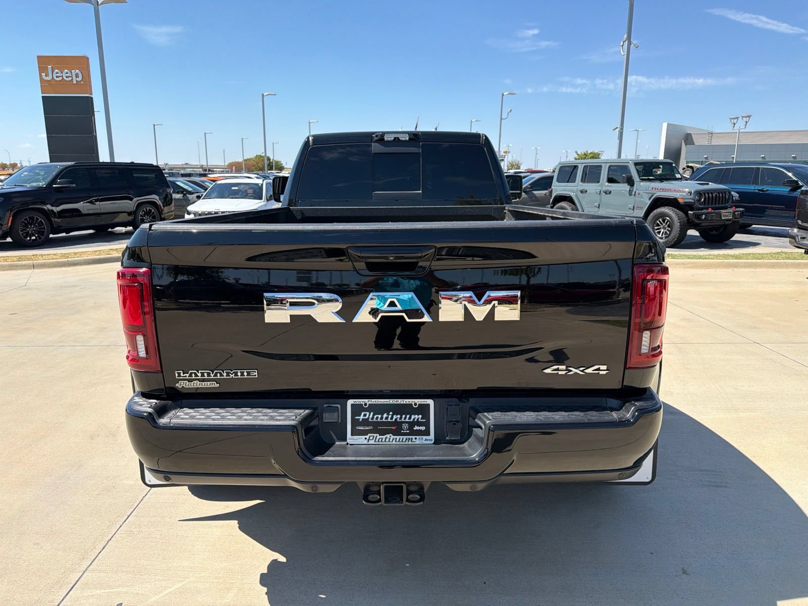 Used 2026 RAM 3500 Longhorn AWD/4WD image 4