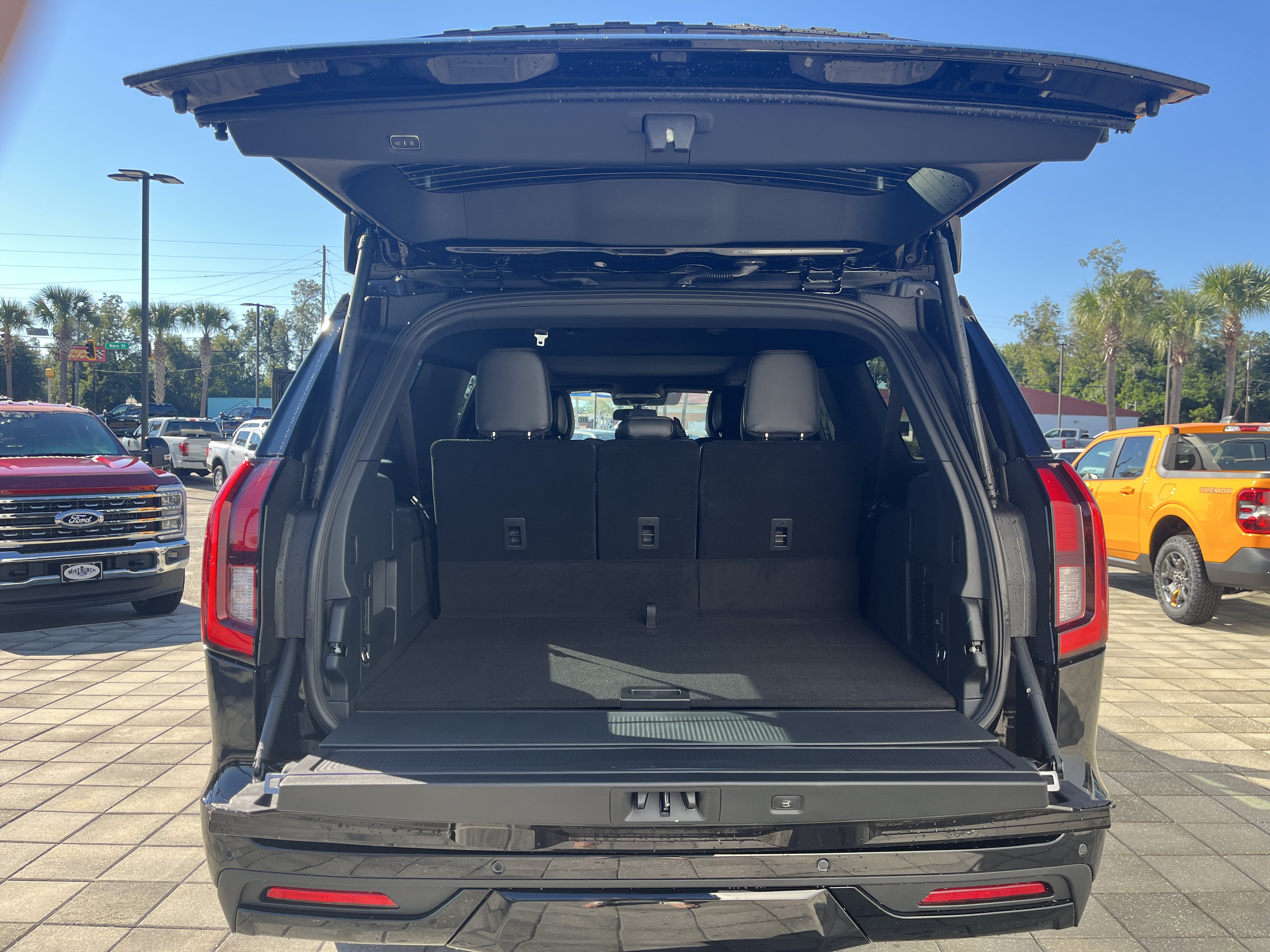 New 2027 Ford Expedition Max Platinum w/ Stealth Performance Package AWD/4WD image 13