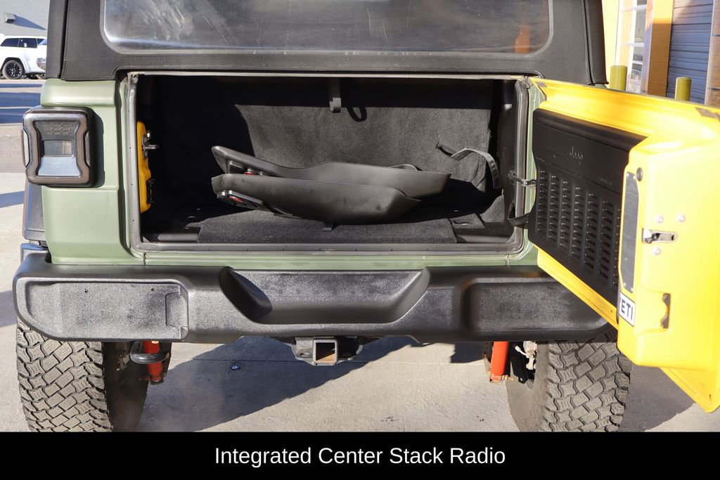 Used 2019 Jeep Wrangler Sport image 13