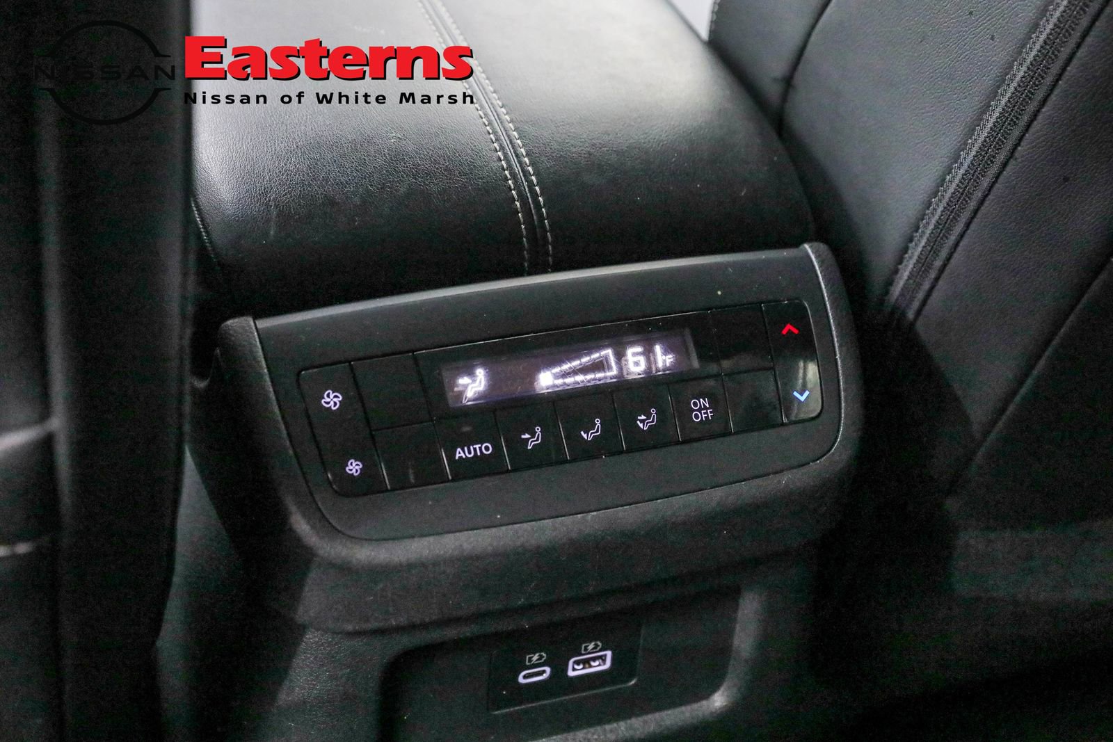 Used 2023 Nissan Pathfinder SL image 21